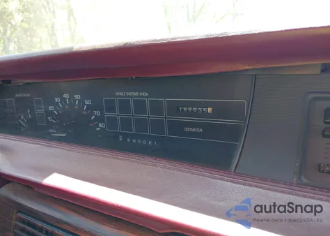 1993 Chevrolet Lumina z USA, uszkodzony, nr VIN 2G1WL54T7P9210008